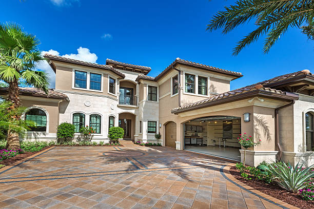 Best Driveway Paving Company  in Gulfport, FL